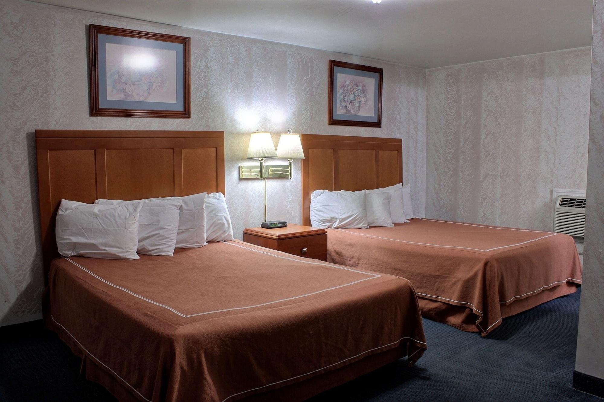 Castle Inn & Suites نياغارا فالس، نيويورك المظهر الخارجي الصورة